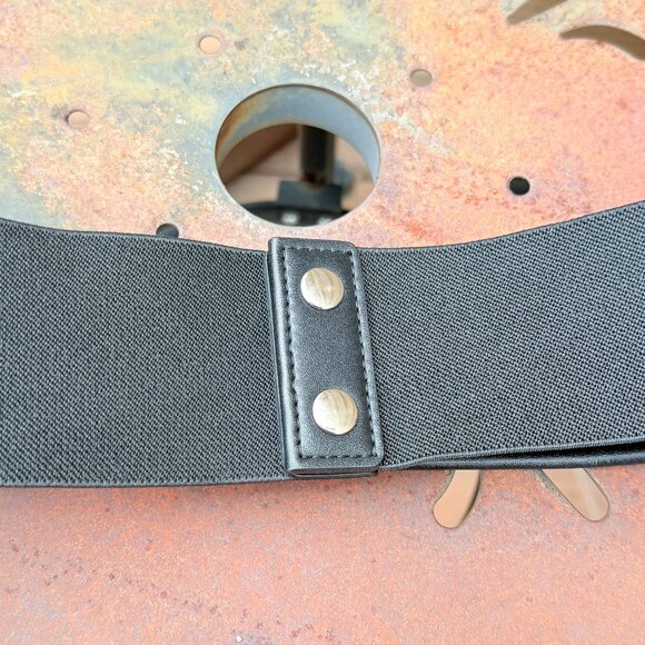 EUC Y2K 14 & & Union Black Snakeskin Print Wide Stretch Belt - Picture 4 of 6